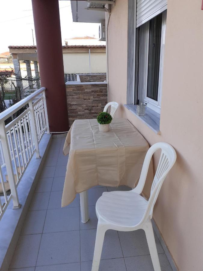 Ferienwohnung Polis΄ House Vrasná Exterior foto